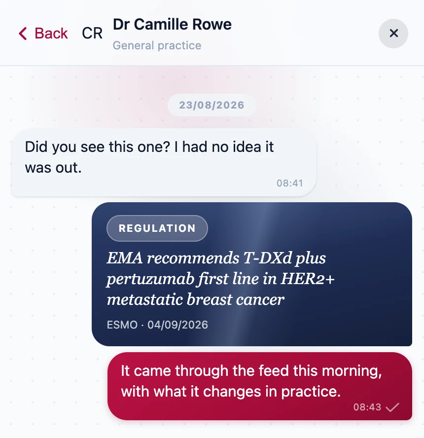 A MedNews message thread: a text from the French Official Journal shared with a connection, and two messages exchanged about it