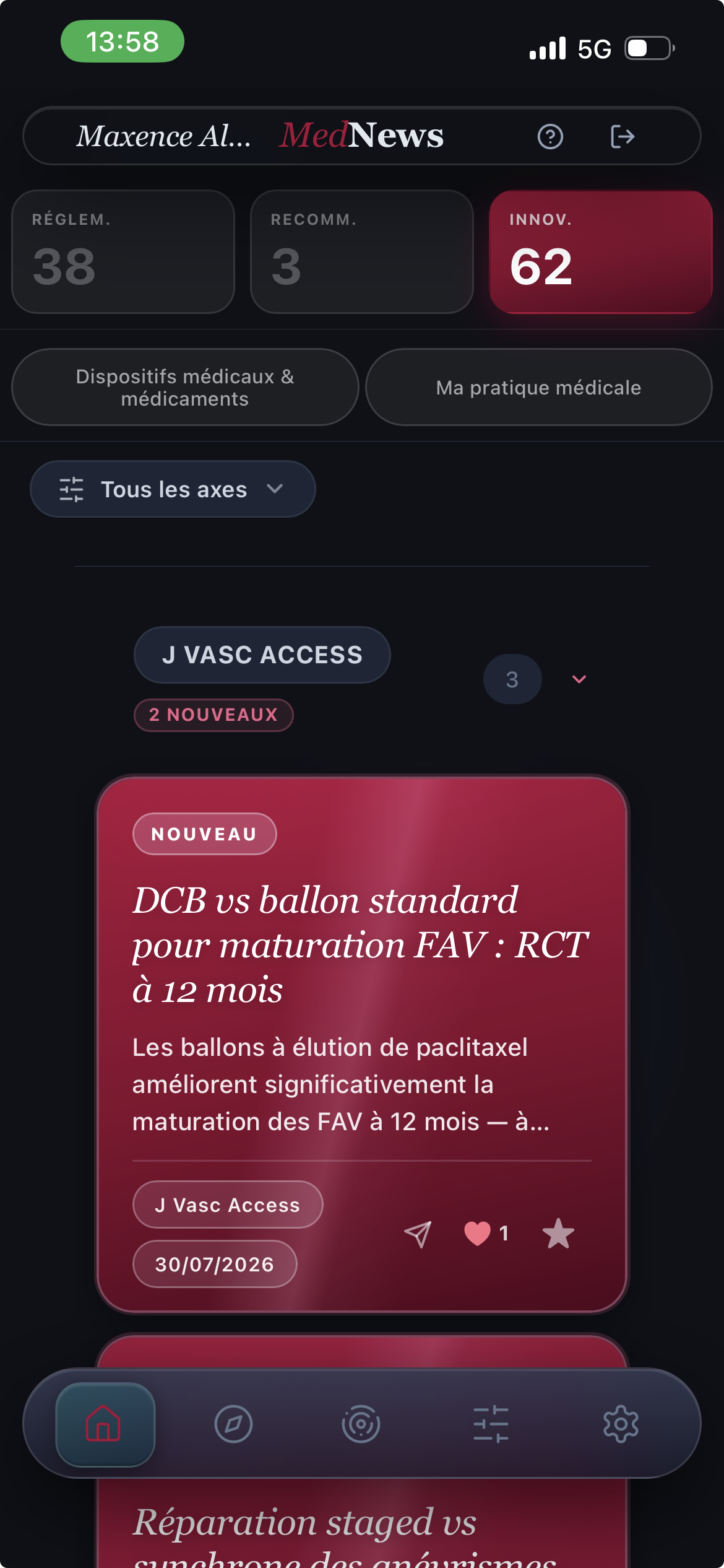 Le fil : chaque article avec sa rubrique, sa source et sa date